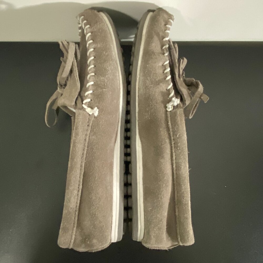 Minnetonka | Kilty Plus Moccasin Grey Suede | Size‎ 9 Women's - Picture 6 of 16